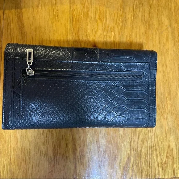 Guess Black Croc-Embossed Shoulder Bag with Silver Details - Picture 5 of 7